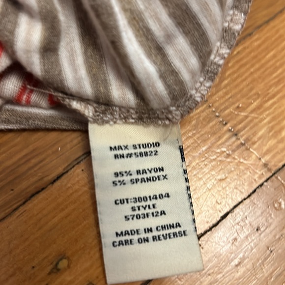 Max Studio Skirt - Picture 5 of 8